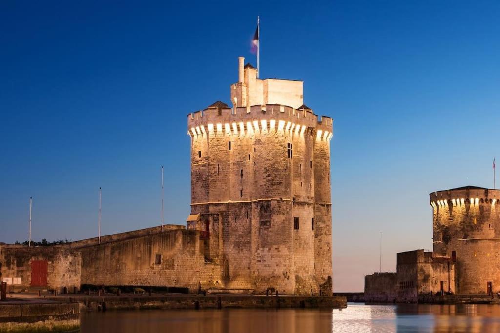 Villa Exceptionnelle Piscine Et Jardin Prive Sejour Haut De Gamme Proche La Rochelle Sainte-Soulle Zewnętrze zdjęcie