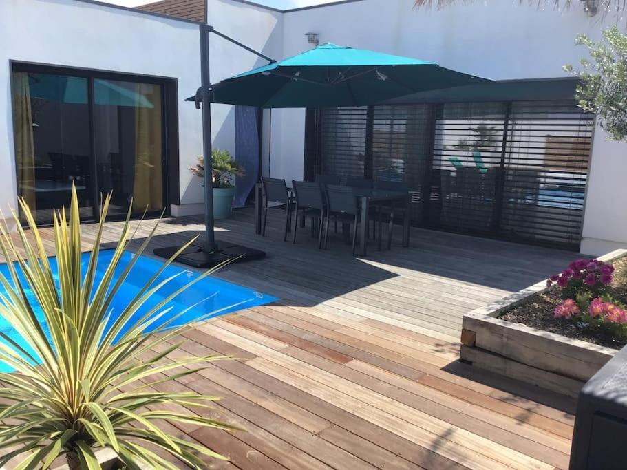 Villa Exceptionnelle Piscine Et Jardin Prive Sejour Haut De Gamme Proche La Rochelle Sainte-Soulle Zewnętrze zdjęcie